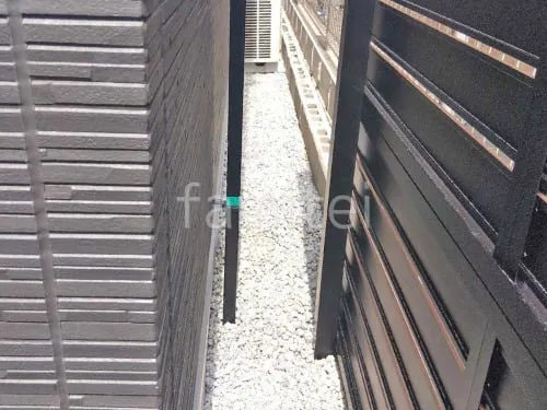 犬走り 防犯砂利敷き バラス砕石 防草シート加工