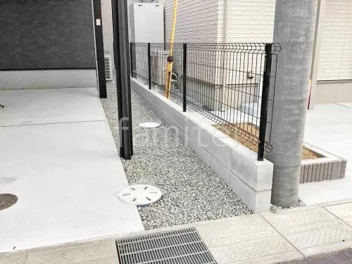 スチールメッシュ フェンス YKKAP イーネット3F型 スチール柱 境界・メッシュ ブロック塀 （化粧ブロック） 太陽エコブロックス 普通CB 