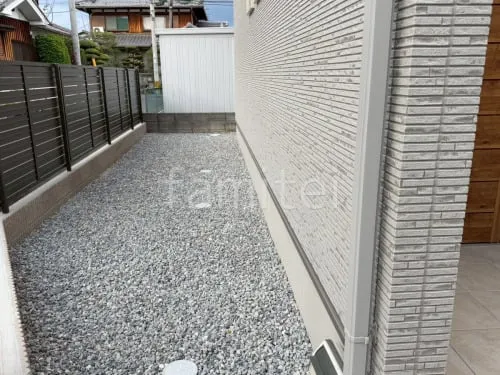 犬走り 防犯砂利敷き バラス砕石 防草シート加工