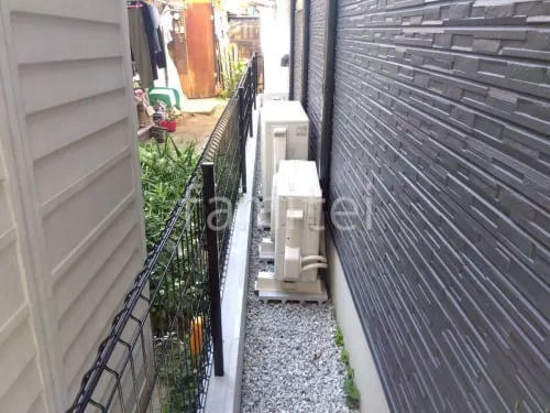 犬走り 防犯砂利敷き バラス砕石 防草シート加工