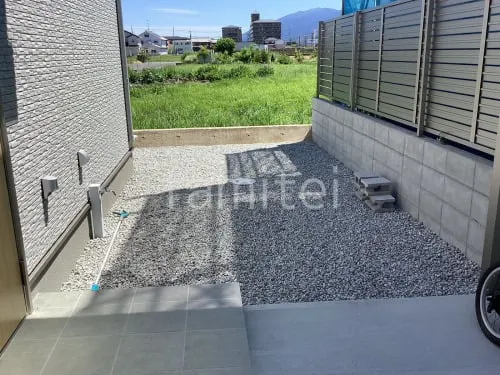 防犯砂利敷き バラス砕石 防草シート加工