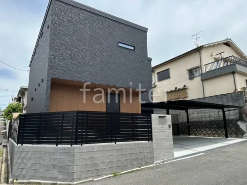 新築シンプル セミクローズ外構