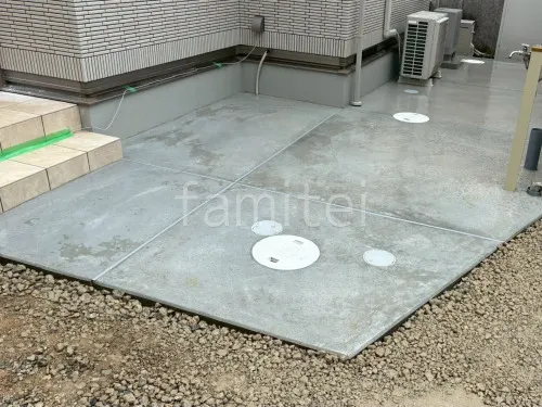 玄関アプローチ床 土間コンクリート