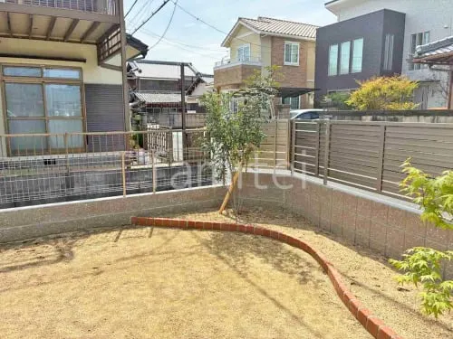 シンボルツリー シマトネリコ 常緑樹 植栽 レンガ花壇 ユニソン ソイルレンガ