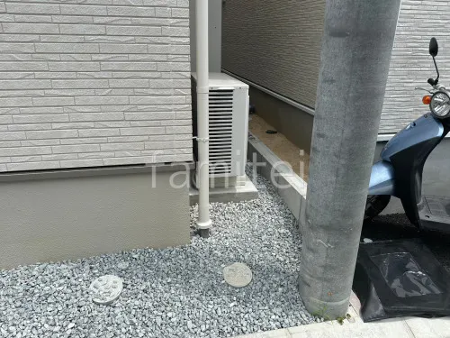 防犯砂利敷き バラス砕石 防草シート加工