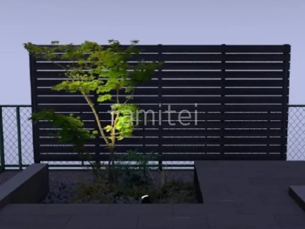 目隠しフェンス