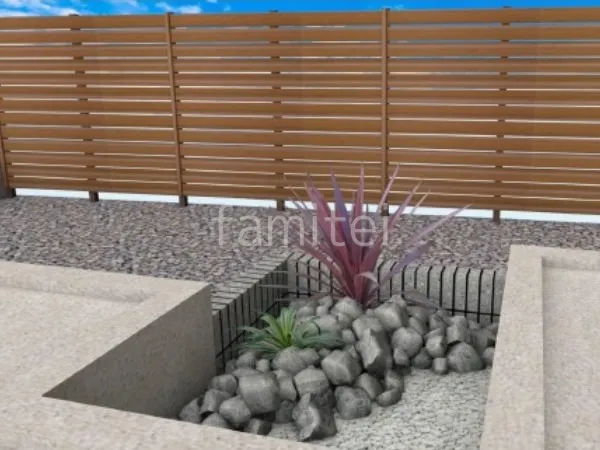 目隠しフェンス　ロックガーデン