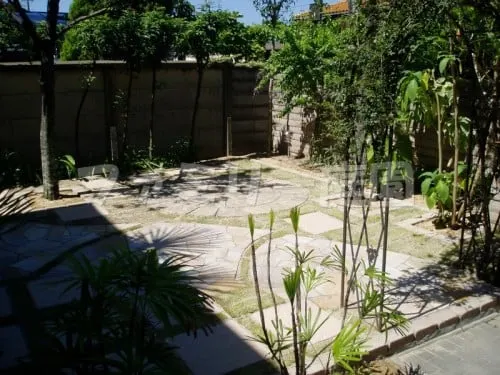 自然石乱系貼り