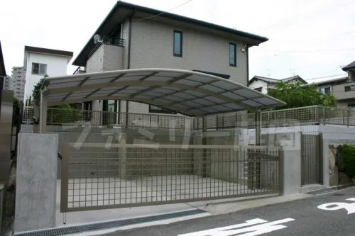 車庫　カーポート2台用