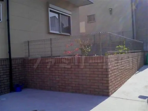 施工後　レンガ花壇