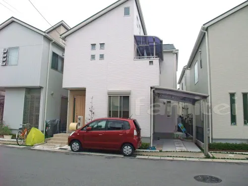 芝生撤去⇒洗い出しやりかえ後