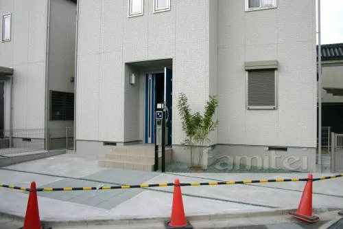 オープン外構　シンボルツリー