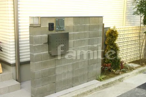 ■ポスト:ティンブクー(マックスノブロック)