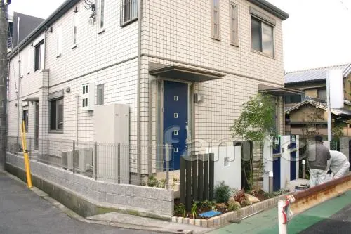 角地　境界フェンス