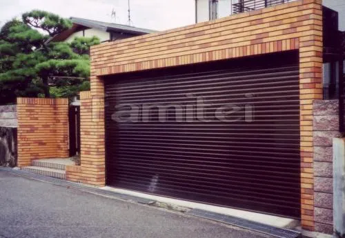 電動シャッター2台 鉄骨タイル貼