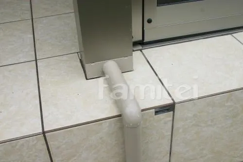 雨樋加工・溝水抜き穴