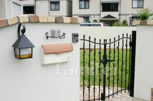 門まわり　　郵便ポスト