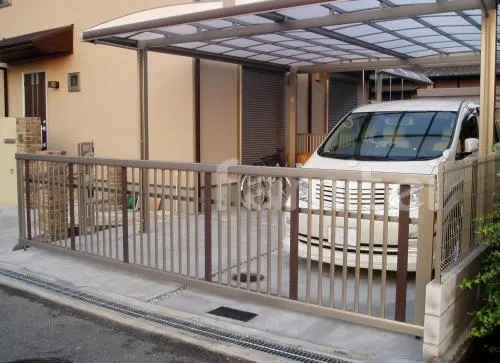 跳ね上げゲート　ワイドオーバードアRライフモダン(TOEX)