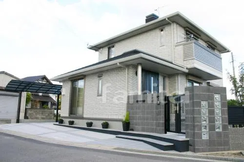 セミクローズ外構