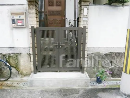 門リフォーム　門扉:プリレオR2型(TOEX)