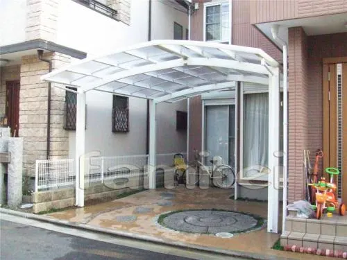 カーポート　YKK レイナポート2台