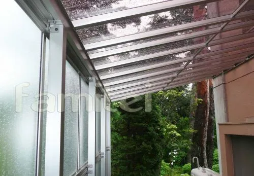 ベランダ屋根　フラットテラス1F