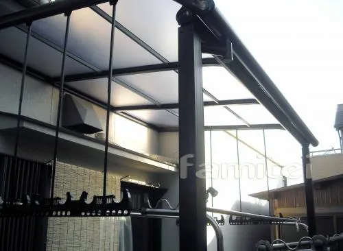 フラットテラス1F　竿掛け