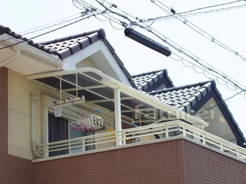 ベランダ物干し　レギュラーテラス屋根2F