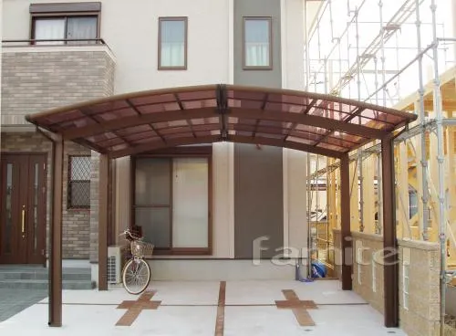 カーポート　YKK　レイナポート2台