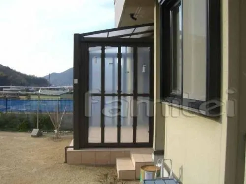 ガーデンルームフィリア+タイルデッキ