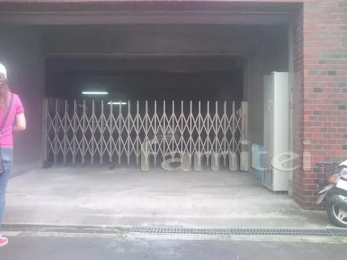 TOEX アルシャイン伸縮ゲート