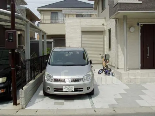 カーポート YKK レイナポート1台+ハーフの外構施工例（現場番号：5612