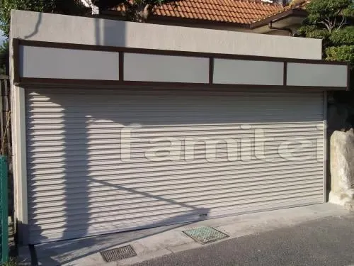 電動シャッター ガレージ