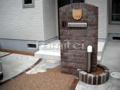 レンガタイル門柱