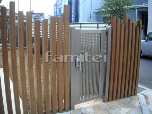 木製調アルミ角材塀 プランパーツ 勝手口門扉LIXIL TOEX シャレオR1