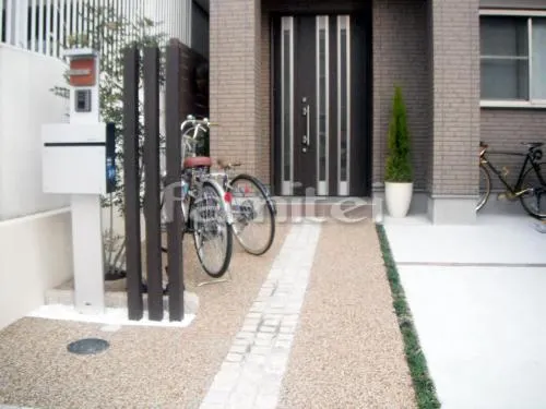 アプローチ樹脂洗い出しピンコロ石仕上