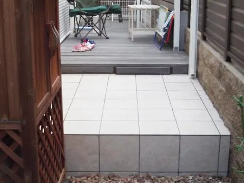 タイルデッキ