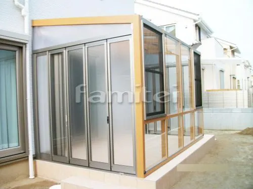 ガーデンルーム LIXIL(リクシル) ココマ タイルデッキ INAX グレイスランド