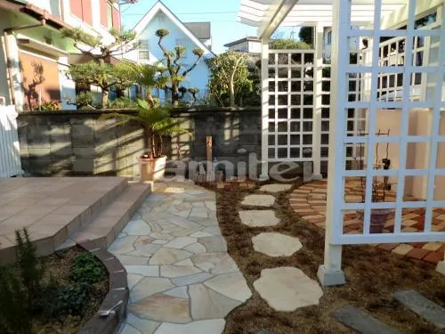 洋風庭リフォーム レンガ敷き