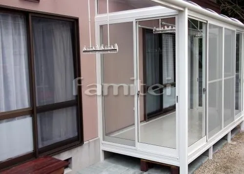 ガーデンルーム レギュラーサンルーム 竿掛け 網戸 戸袋除け