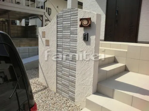 塗り壁門柱 アクセントタイル張り パレット 四国化成