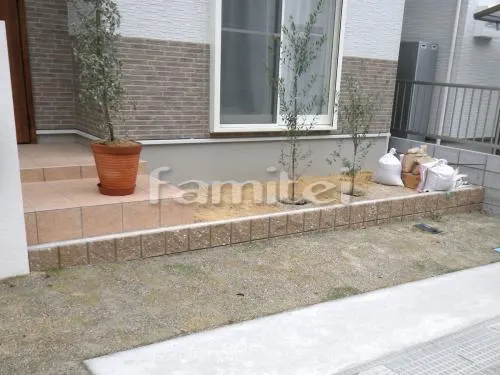 二段式木製花壇「未塗装」受注生産 WOODPRO本店】プランター台/花台棚板セット お客様使用例