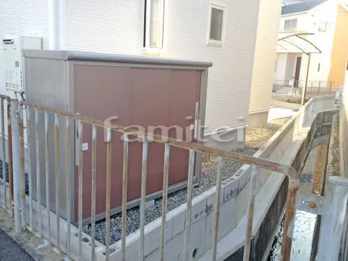 野外物置き 収納庫 倉庫 支給品取付