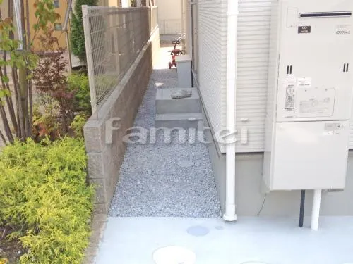 犬走り 防犯砂利敷き バラス砕石