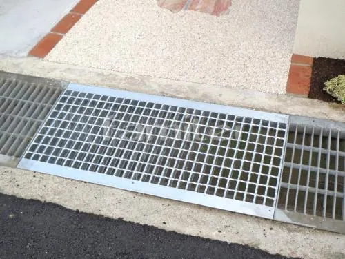 溝蓋(みぞふた) 片岡産業 グレーチング KUW-X45-50