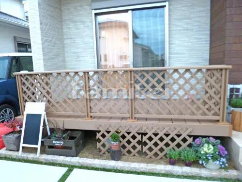 人工木材ウッドデッキ LIXILリクシル 樹ら楽ステージ(きらら) 樹脂 TOEXトエックス デッキフェンス フラットラチスパネル