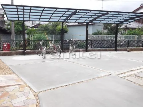 駐車場ガレージ床 土間コンクリート 錆砂利目地