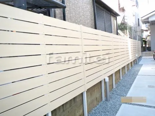 目隠し人工木製フェンス塀 エクスタイル アーバンフェンス 樹脂 板塀 メープルホワイト