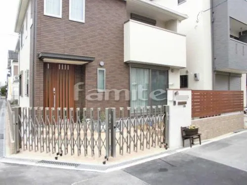 新築ナチュラル クローズ外構