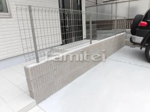 境界フェンス塀 LIXILリクシル ハイグリッドフェンスUF8型 化粧ブロック ユニソン ジャスティ アーバンベージュ